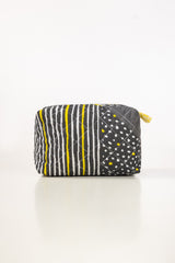 Neo Abstract T-150 Quilted Pouch