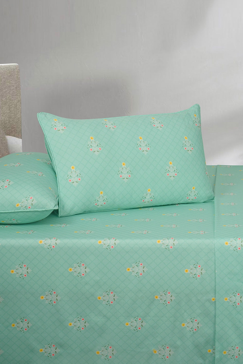 Opal Charm T-200 Bed Sheet Set