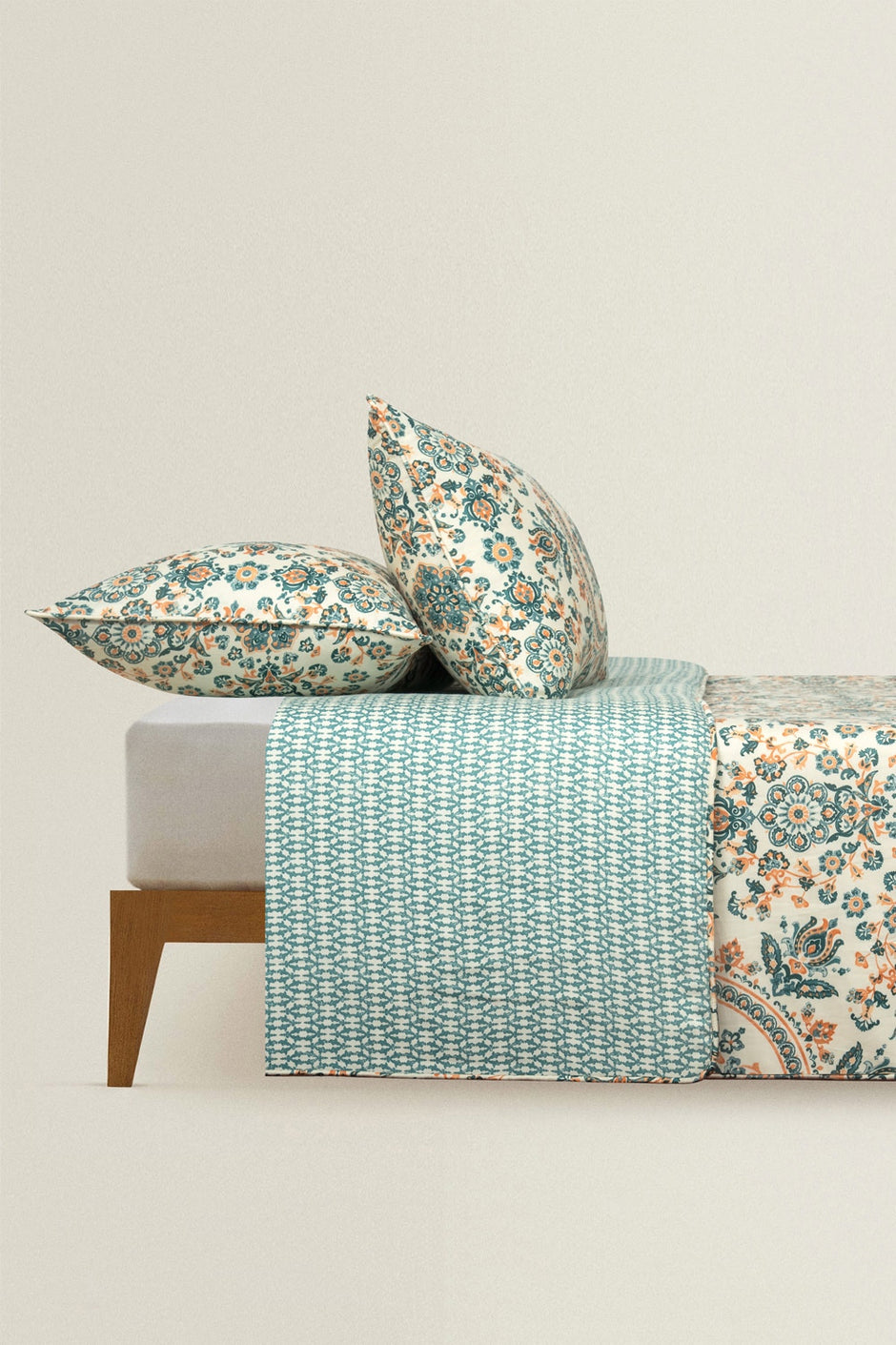 Opal Glory T-200 Quilt Cover Set