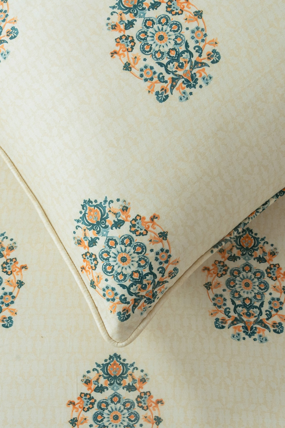 Opal Glory T-200 Bed Sheet Set