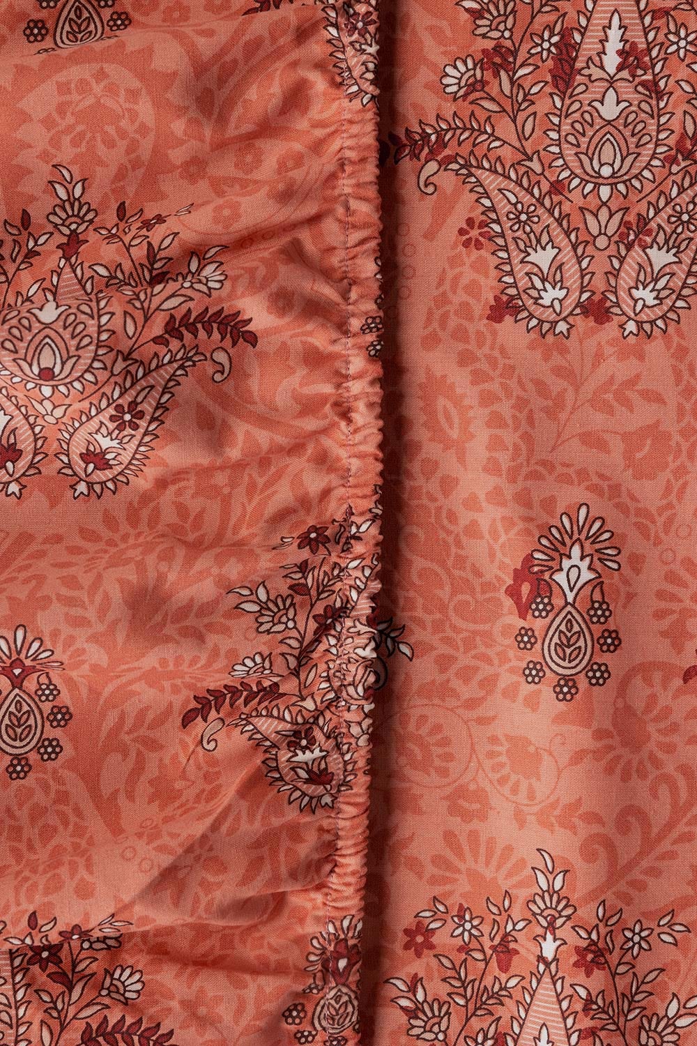Paisley Decor T-150 Fitted Sheet Set