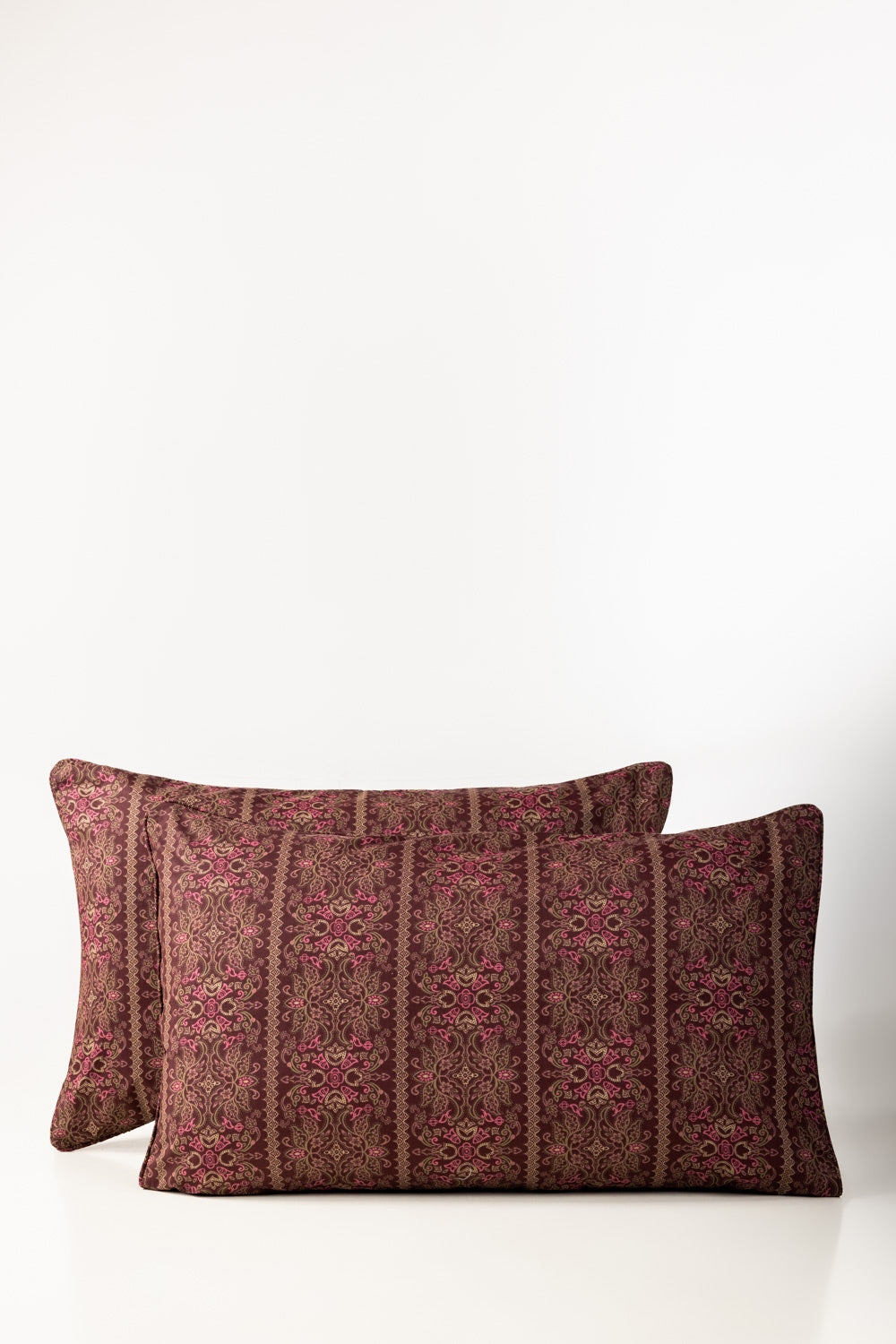 Paisley Fusion T-150 Pillow Cover Set