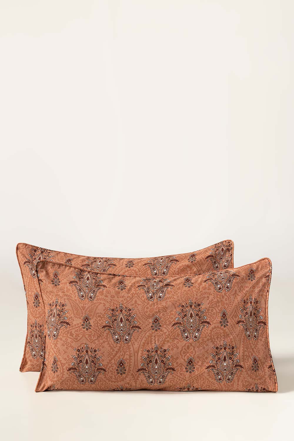Paisley Decor T-150 Pillow Cover Set