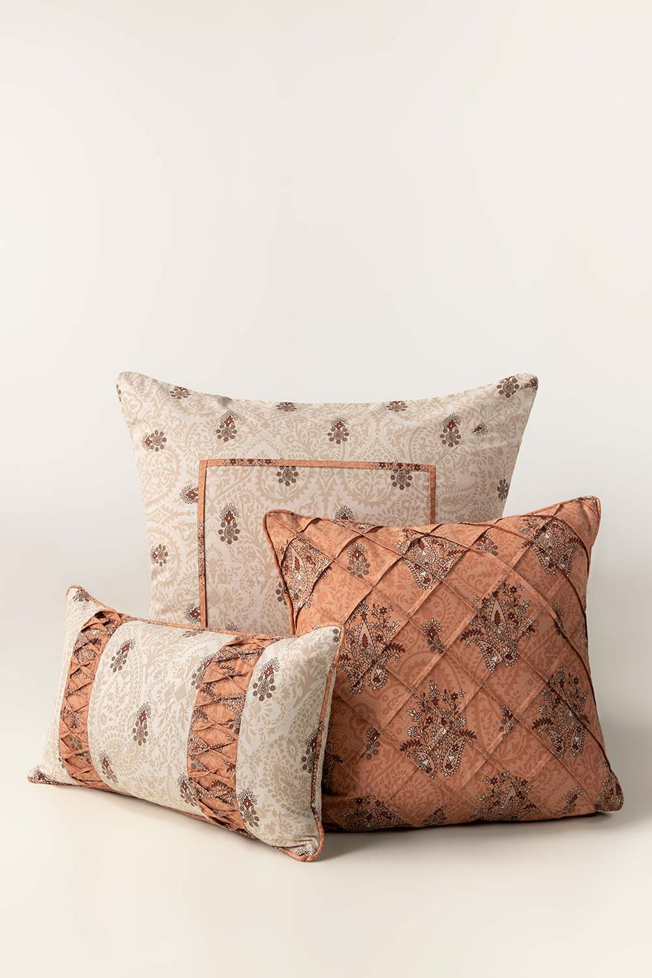 Paisley Decor T-150 Square Cushion Cover