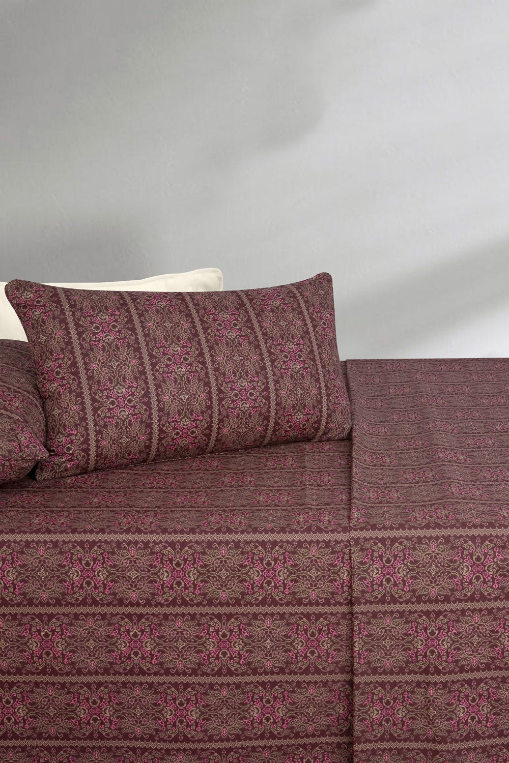 Paisley Fusion T-150 Bed Sheet Set