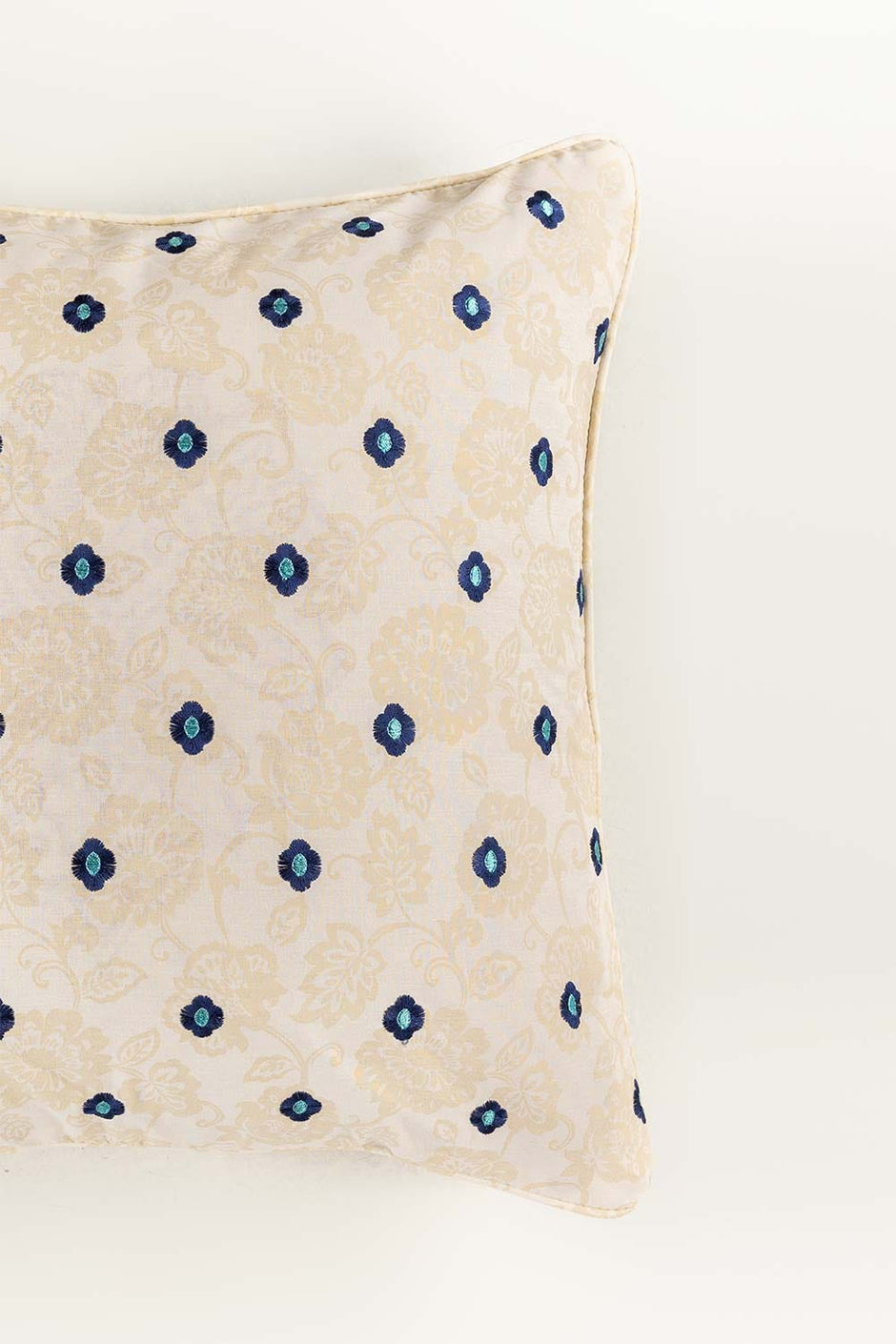 Pastel Affair T-150 Square Cushion Cover