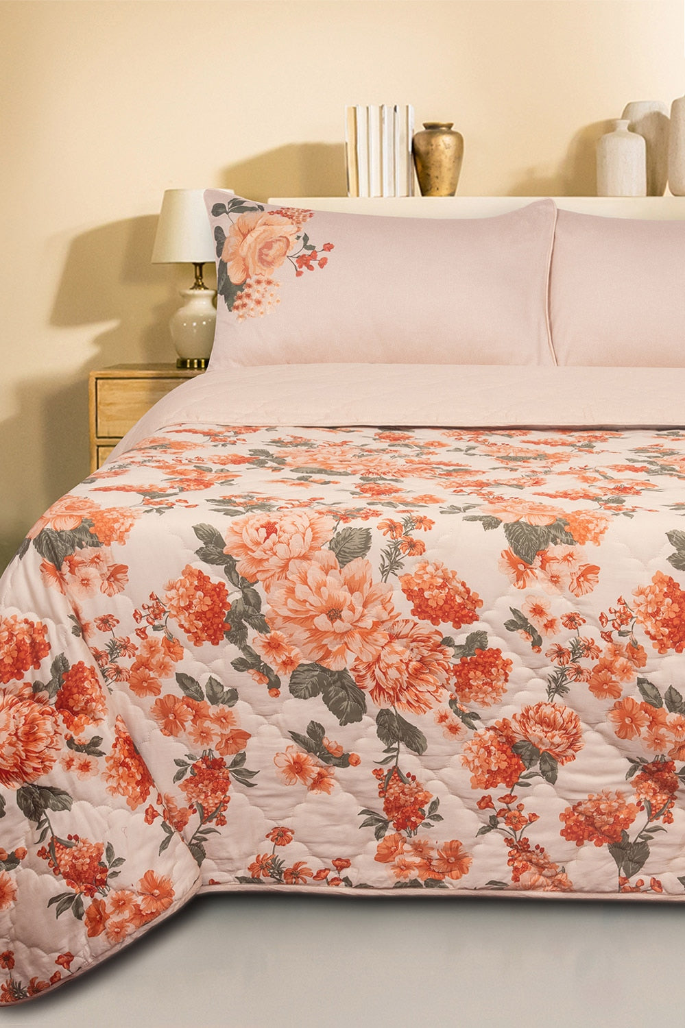 Peach Fuzz T-300 Bed Throw