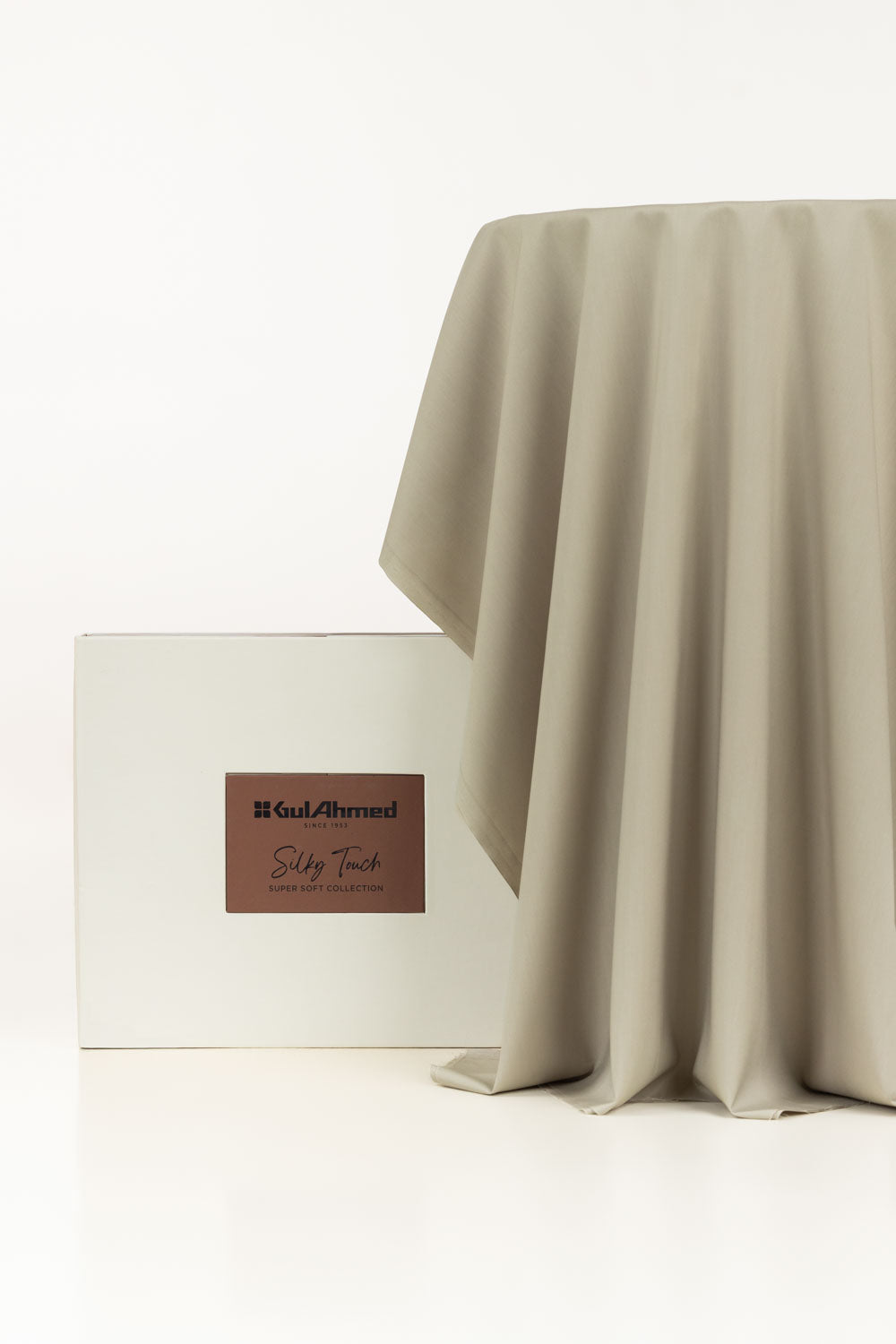 Platinvm Unstitched Fabric Cotton with Gift Box