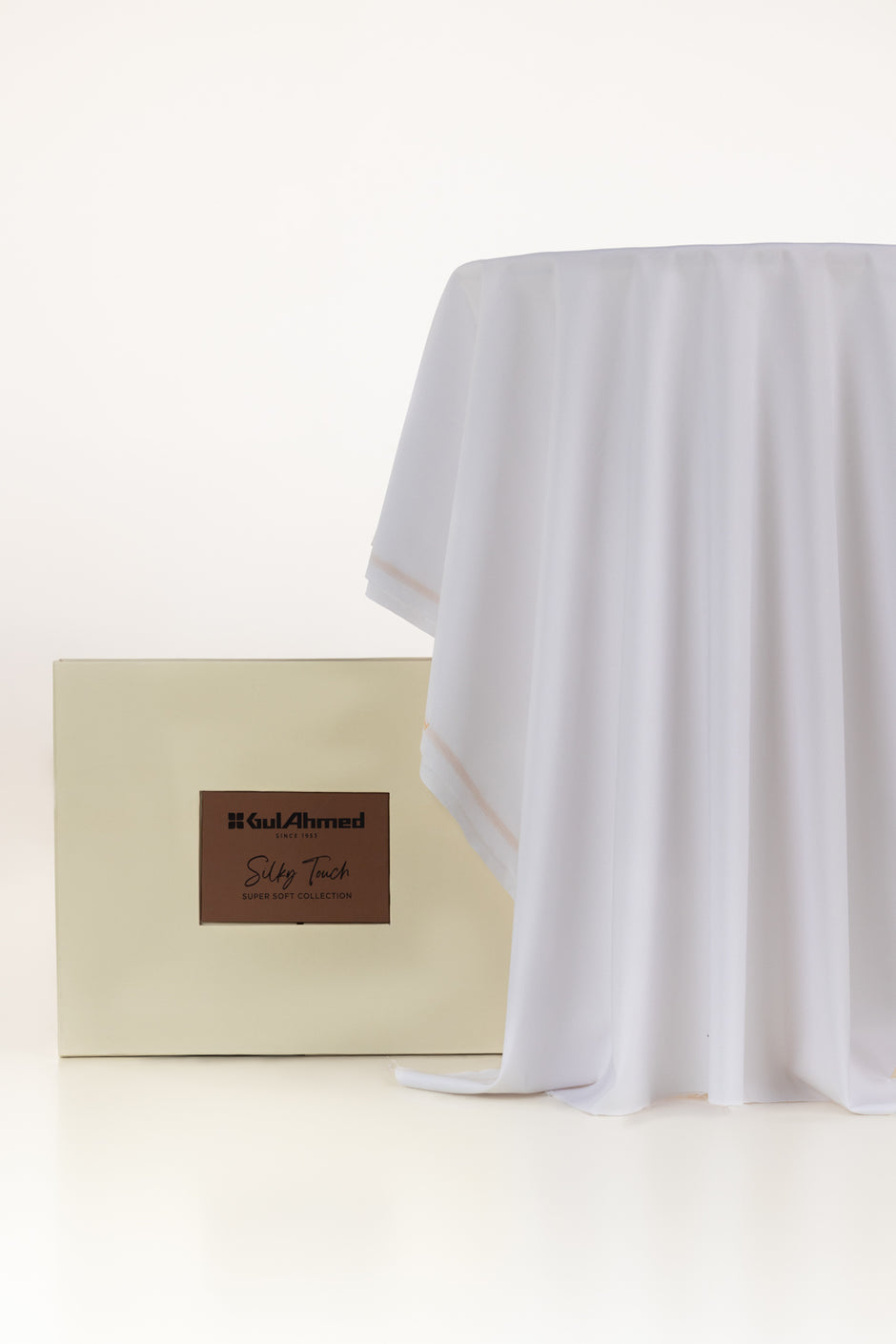 Platinvm Unstitched Fabric Cotton with Gift Box