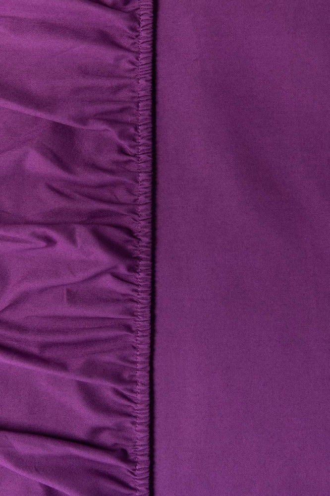 Plum Dyed T-150 Fitted sheet