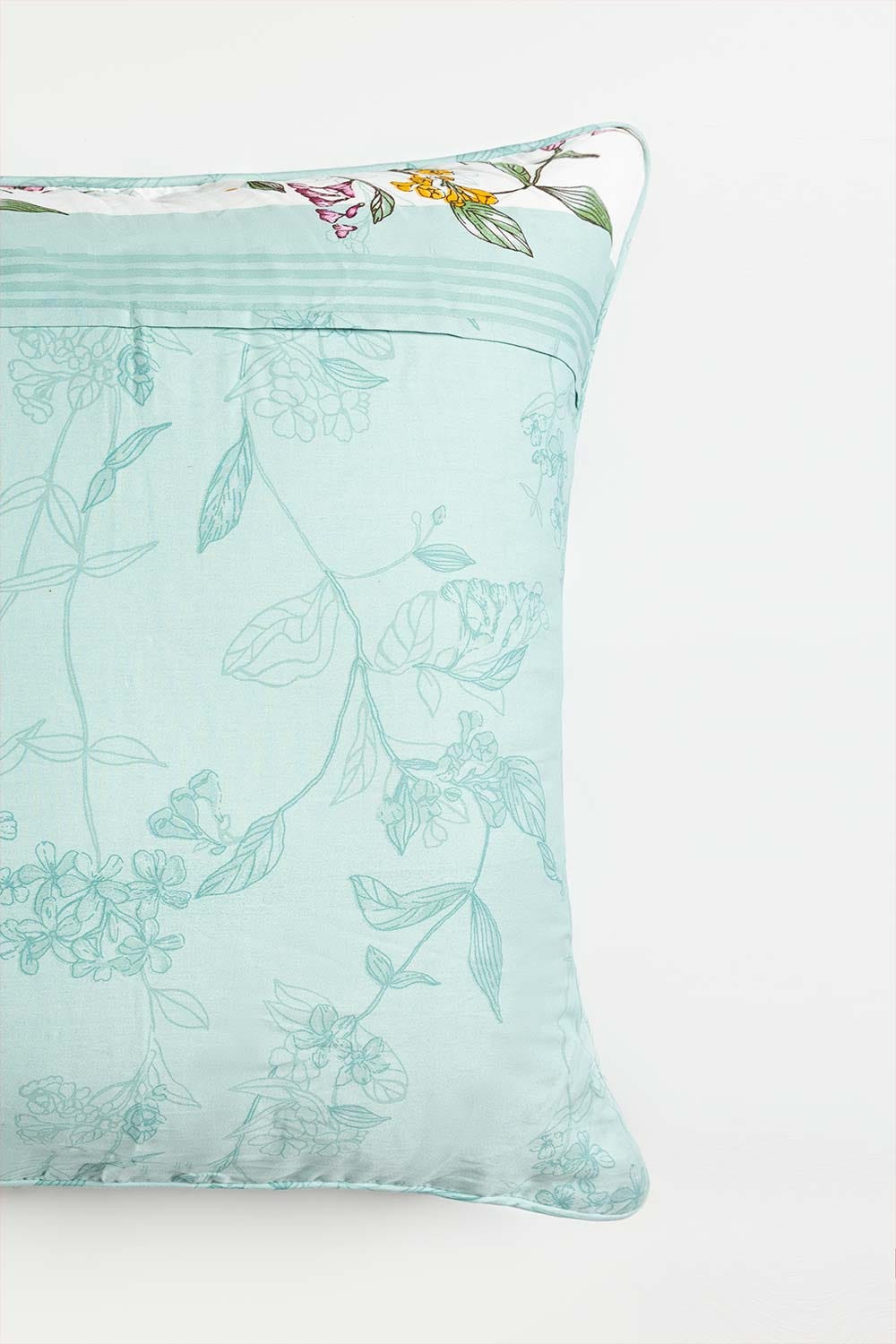Periwinkle T-200 Euro Sham Cushion Cover