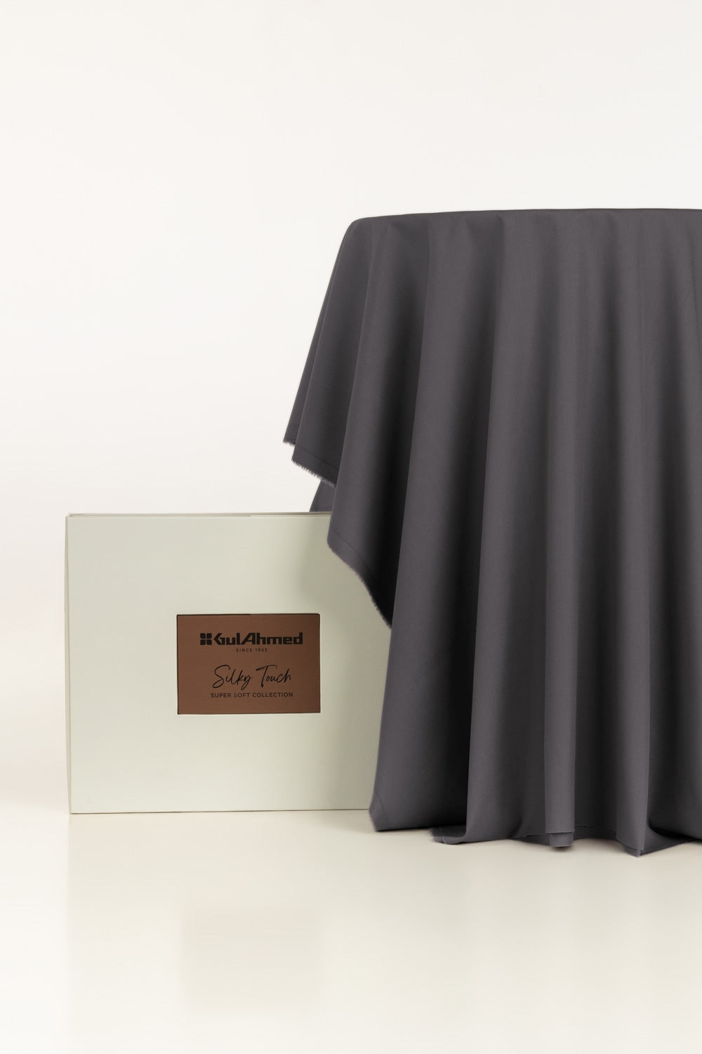 Prince Luxury Plus Unstitched Fabric Cotton with Gift Box