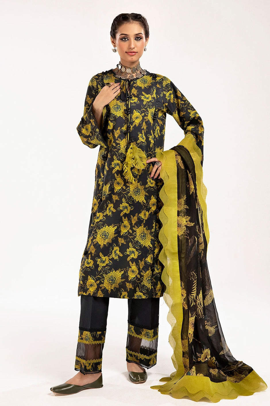 3 Piece Unstitched Printed Lawn Suit with Chiffon Dupatta
