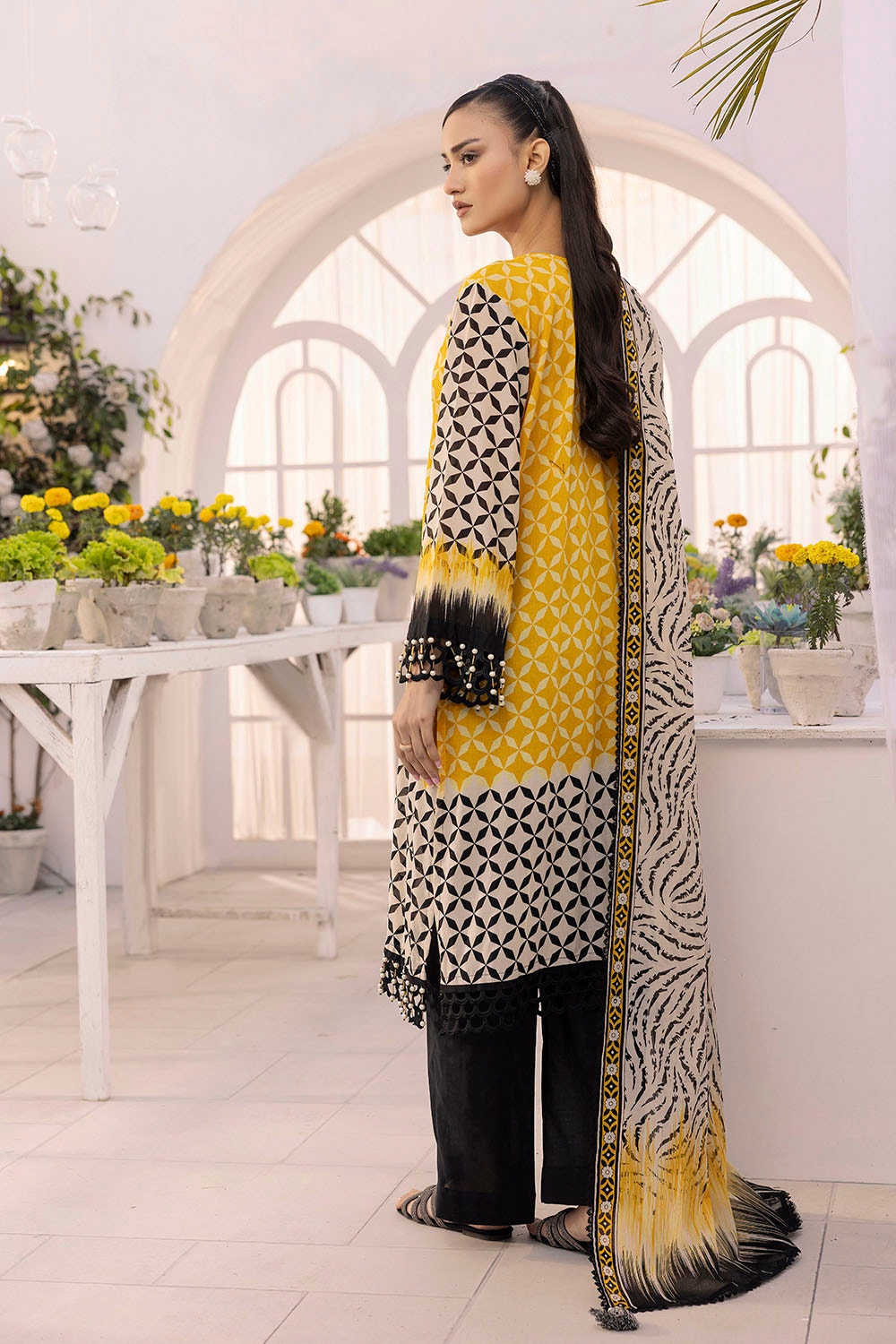 3 Piece Unstitched Embroidered Printed Lawn Suit with Printed Lawn Dupatta CL-52316