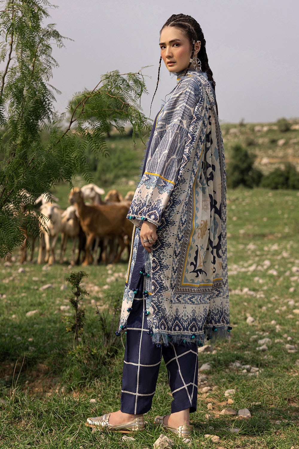 3 Piece Unstitched Embroidered Printed Lawn Suit with Printed Lawn Dupatta