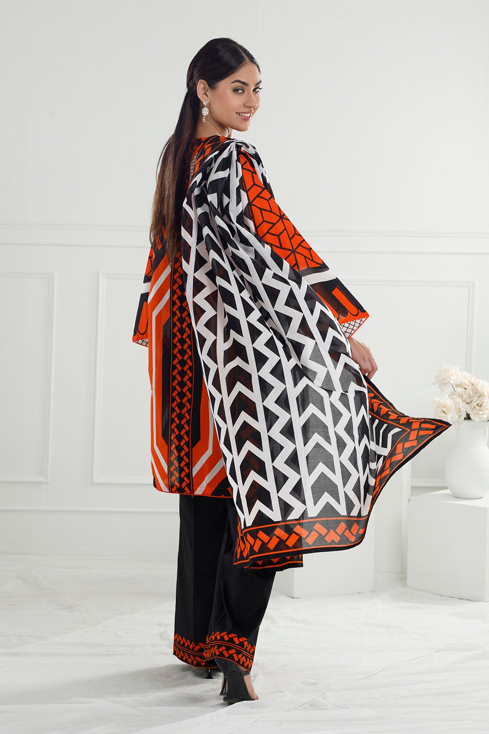 3 Piece Unstitched Printed Lawn Suit with Printed Lawn Dupatta CL-52430