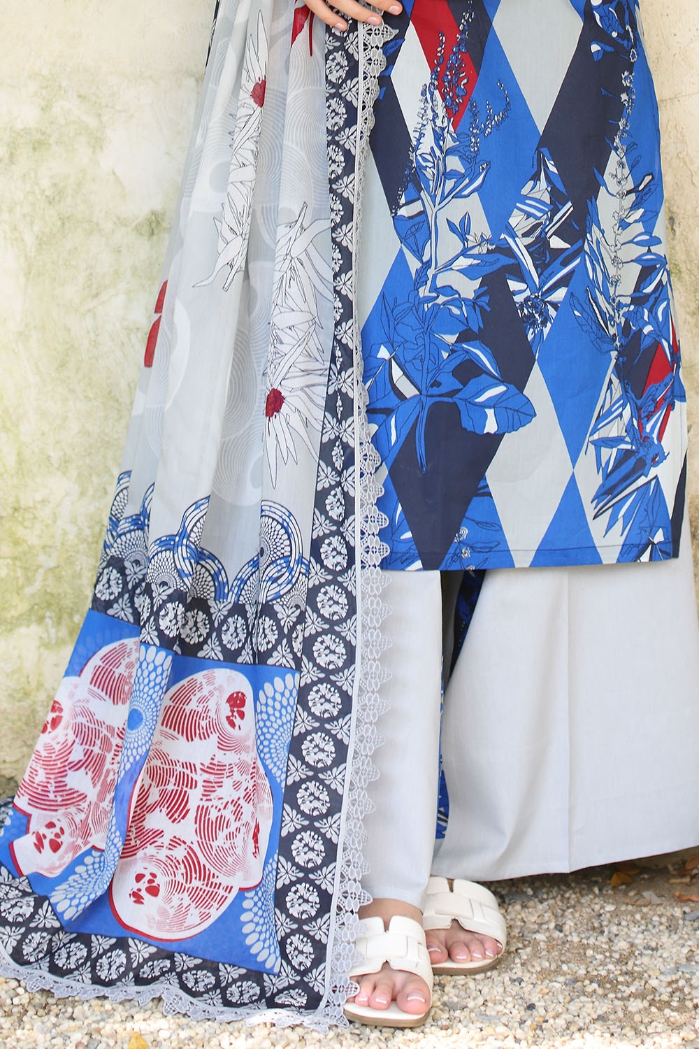 3 Piece Unstitched Printed Lawn Suit with Printed Lawn Dupatta