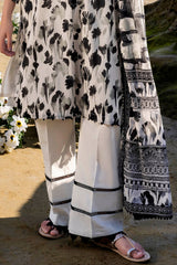 3 Piece Unstitched Printed Lawn Suit B-52020
