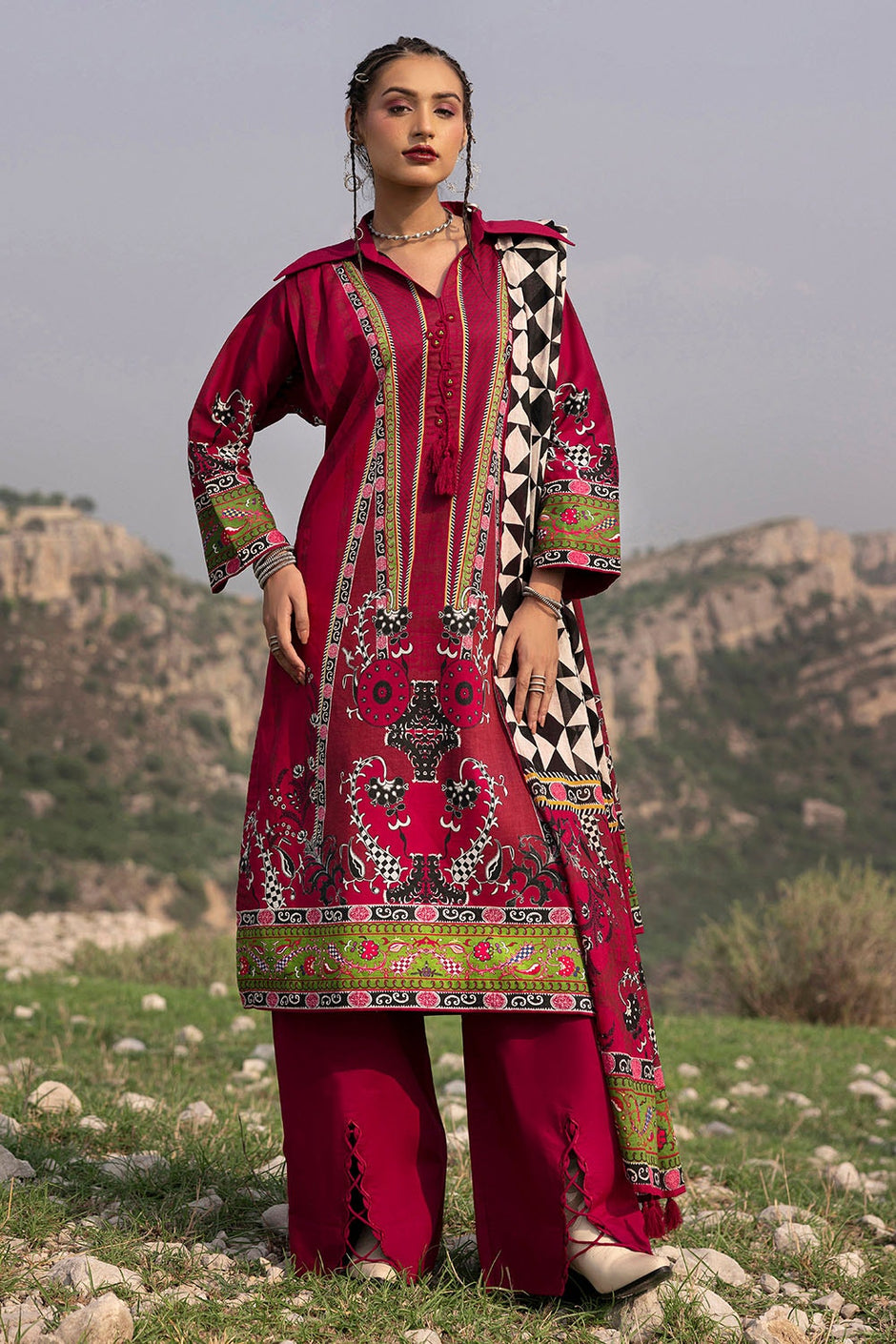 3 Piece Unstitched Printed Lawn Suit