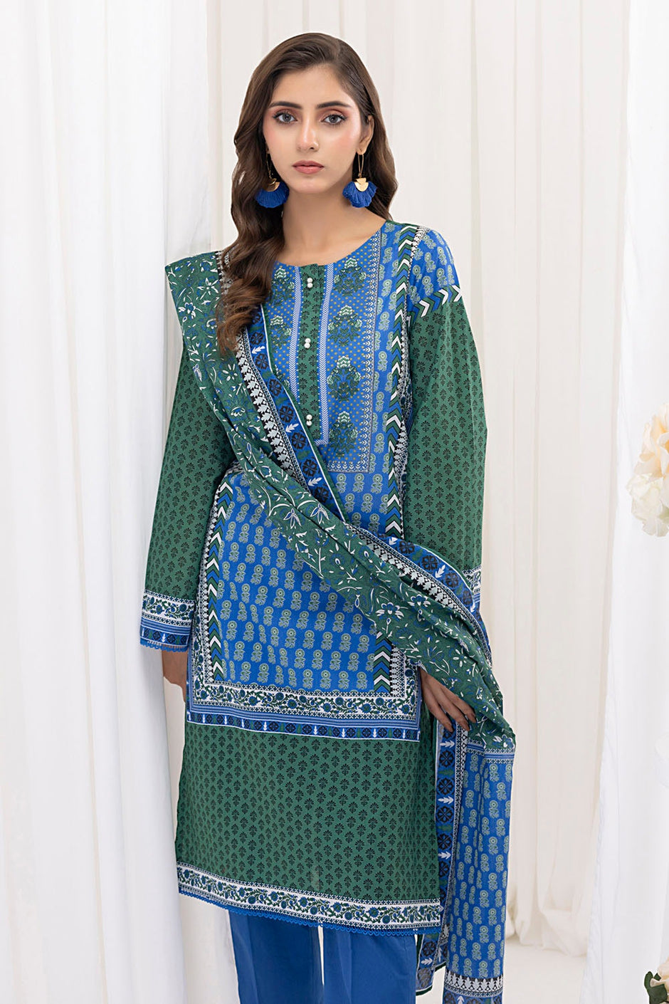 3 Piece Unstitched Printed Lawn Suit