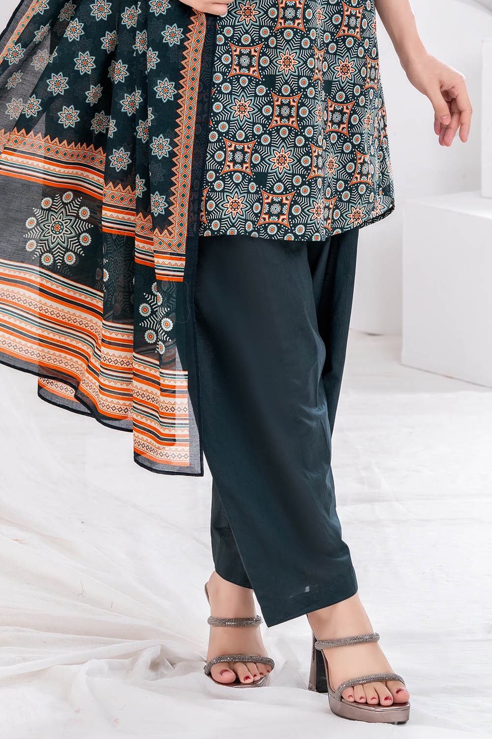 3 Piece Unstitched Printed Lawn Suit CLP-52072