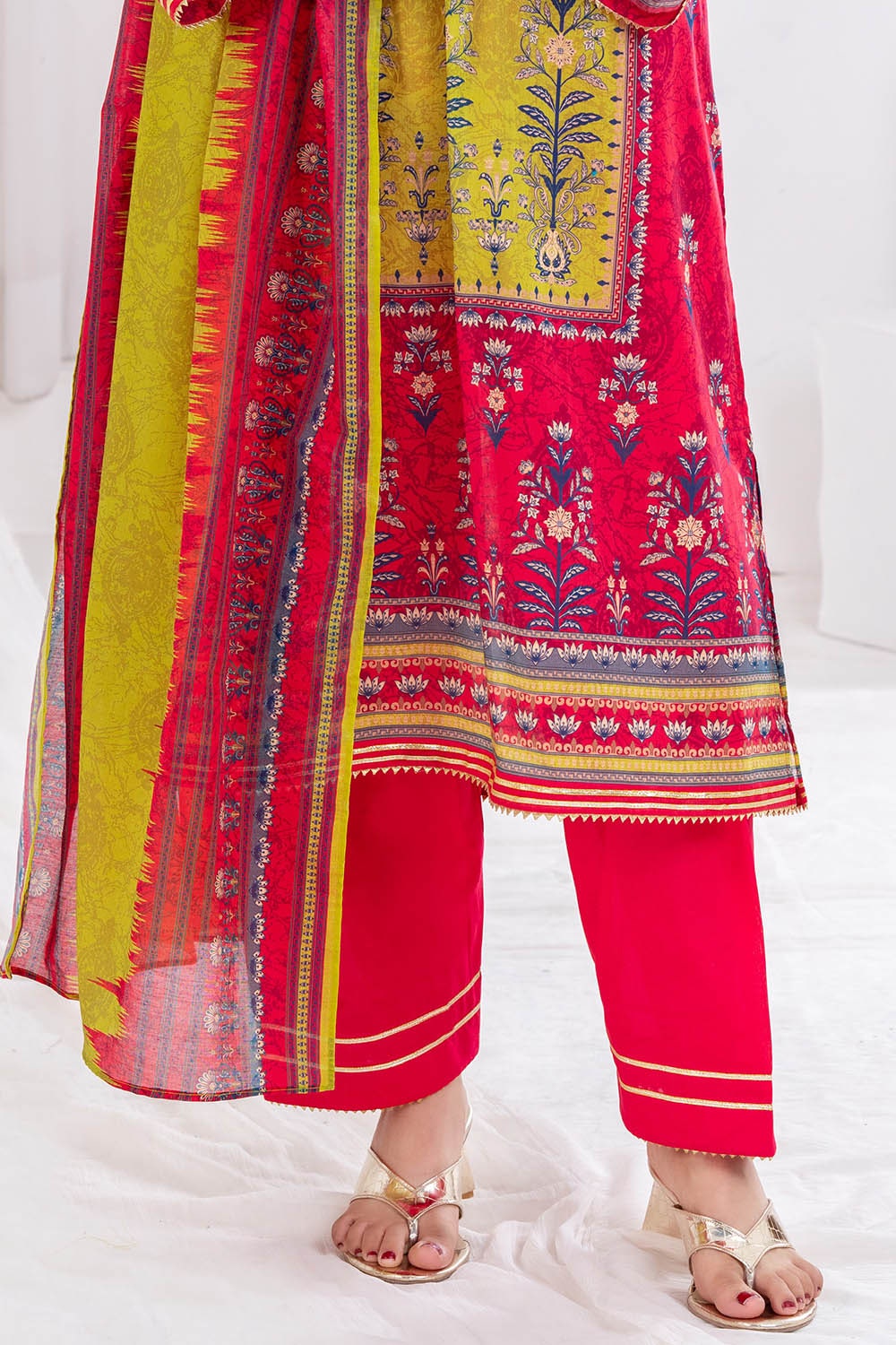 3 Piece Unstitched Printed Lawn Suit CLP-52081