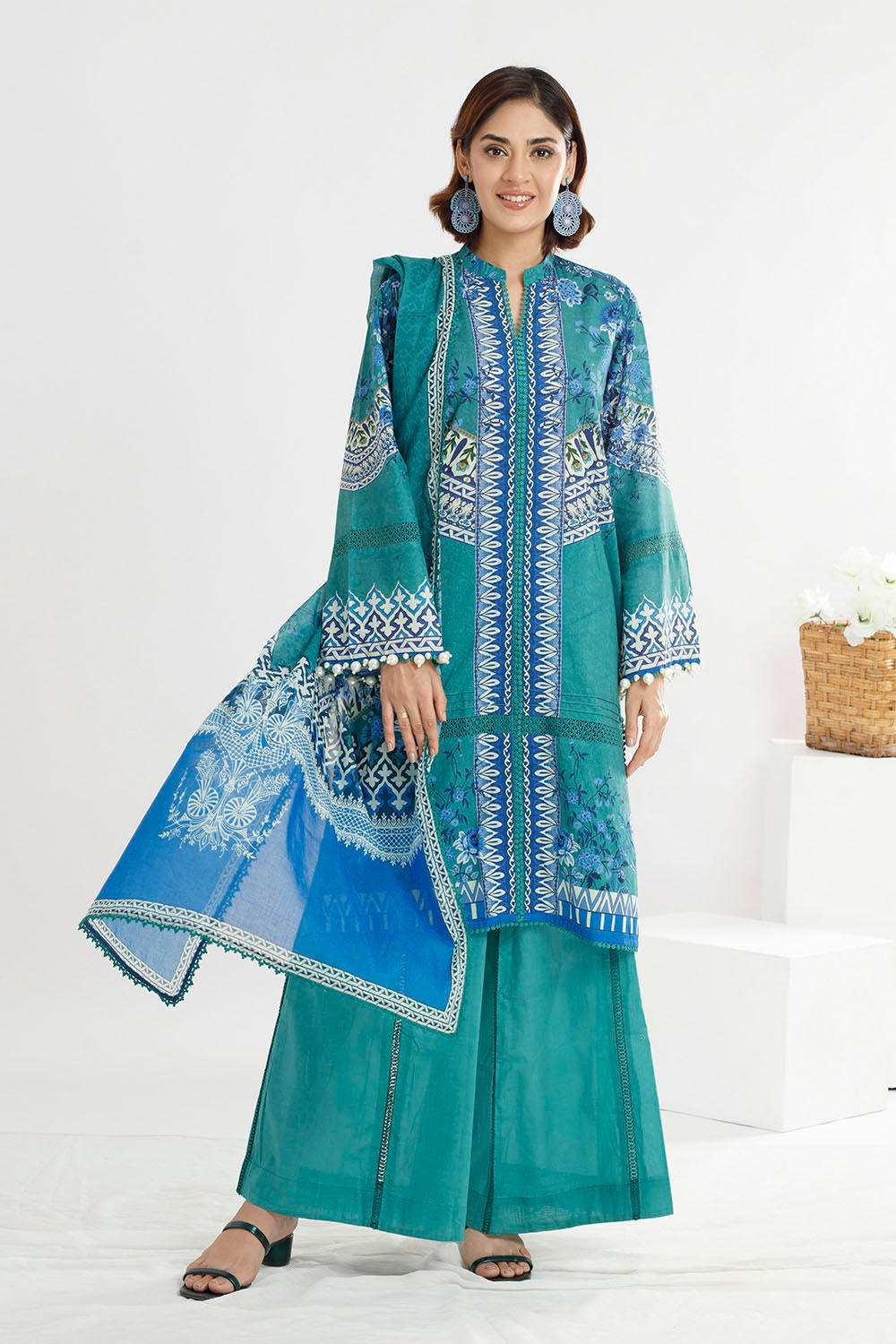 3 Piece Unstitched Printed Lawn Suit SD-42138