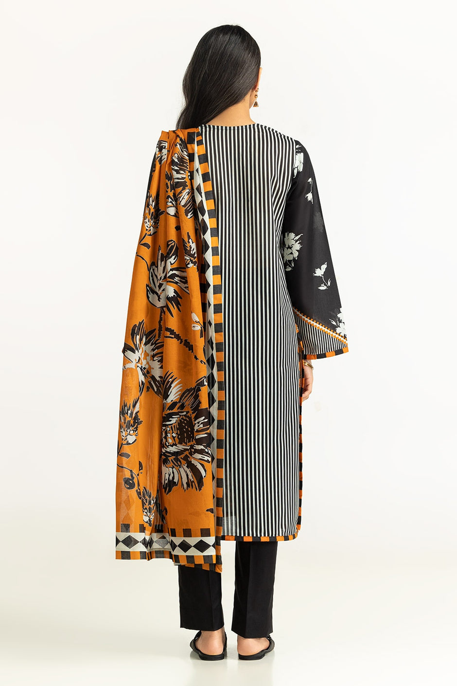 3 Piece Unstitched Printed Lawn Suit