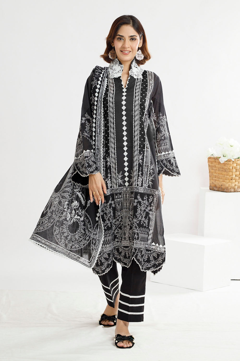3 Piece Unstitched Printed Lawn Suit SD-52059