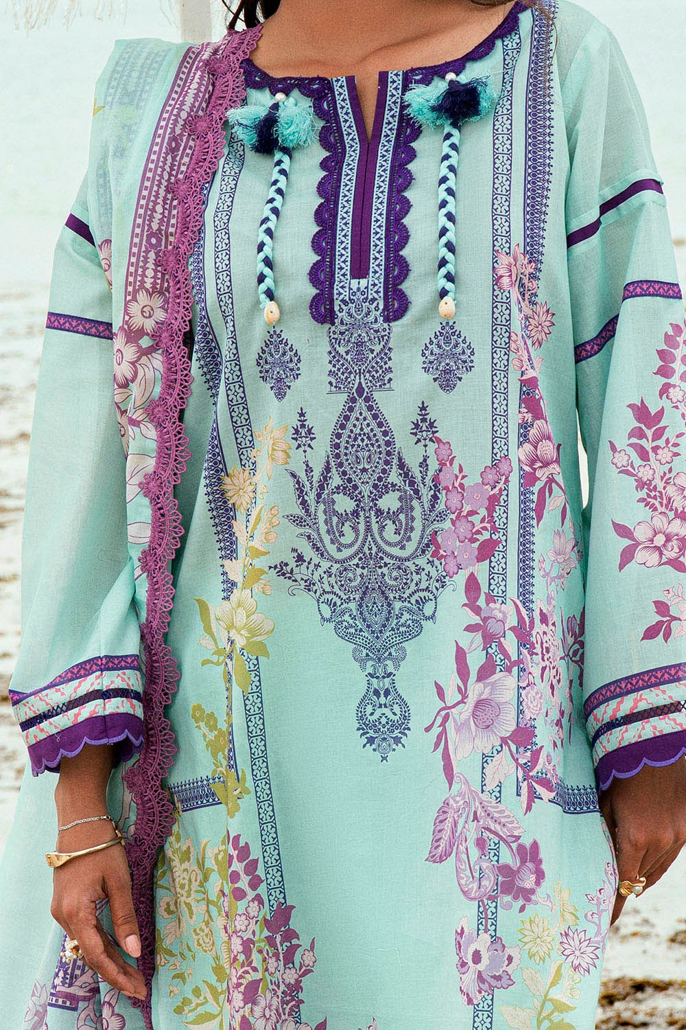 3 Piece Unstitched Printed Lawn Suit SD-52073