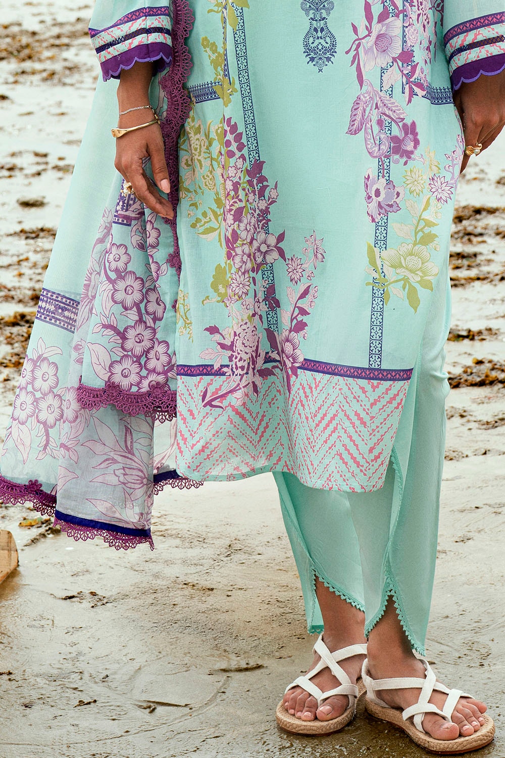 3 Piece Unstitched Printed Lawn Suit SD-52073