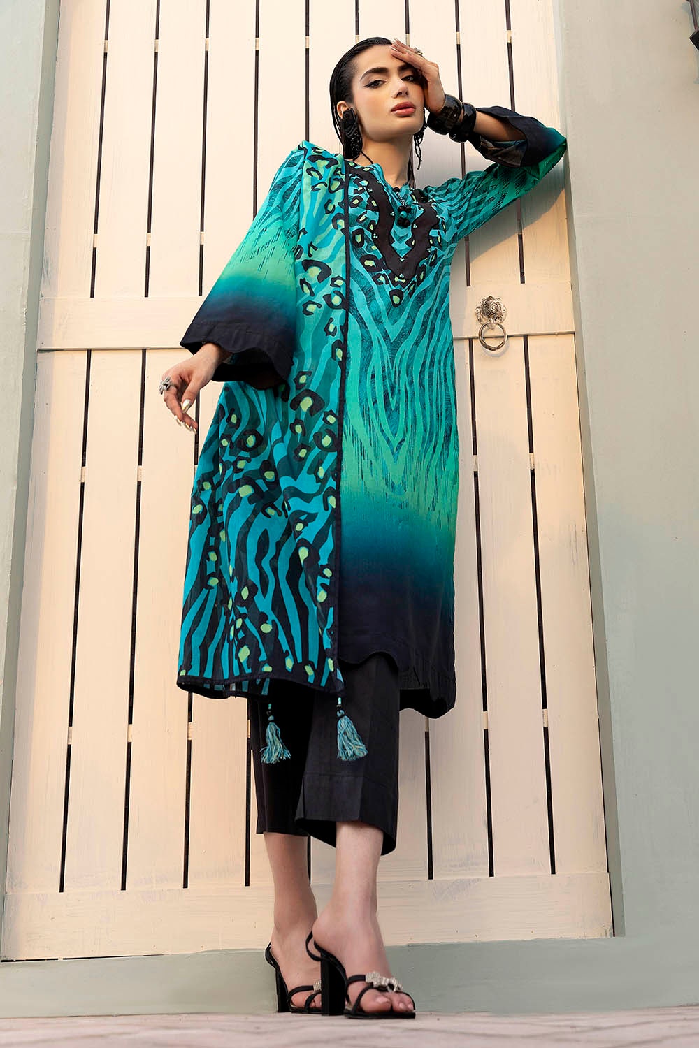 3 Piece Unstitched Printed Lawn Suit