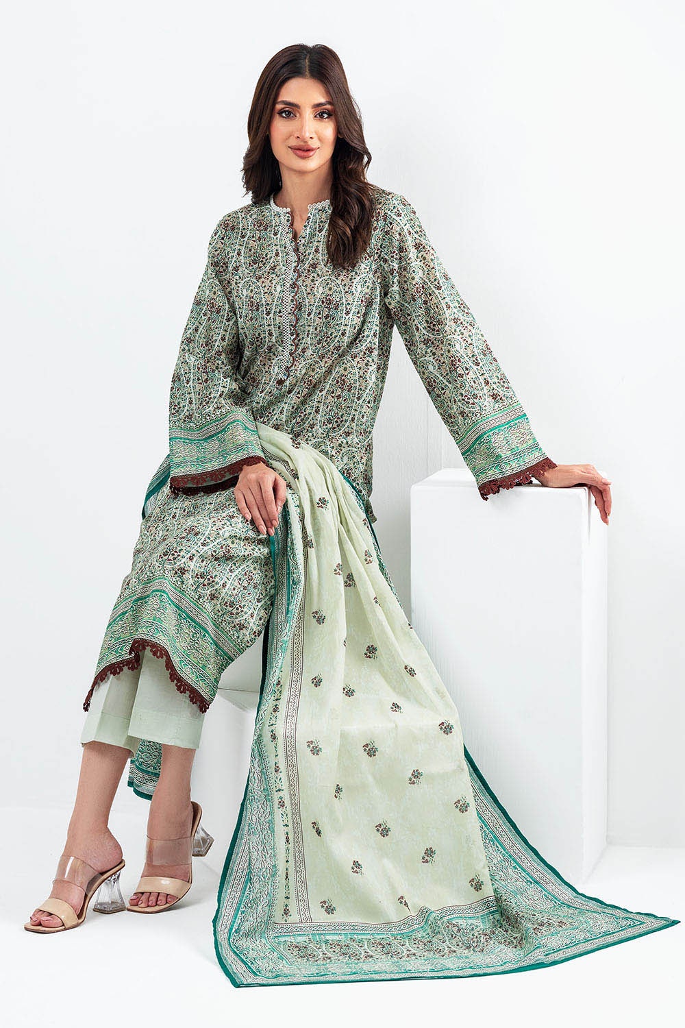 3 Piece Unstitched Printed Lawn Suit SD-52127