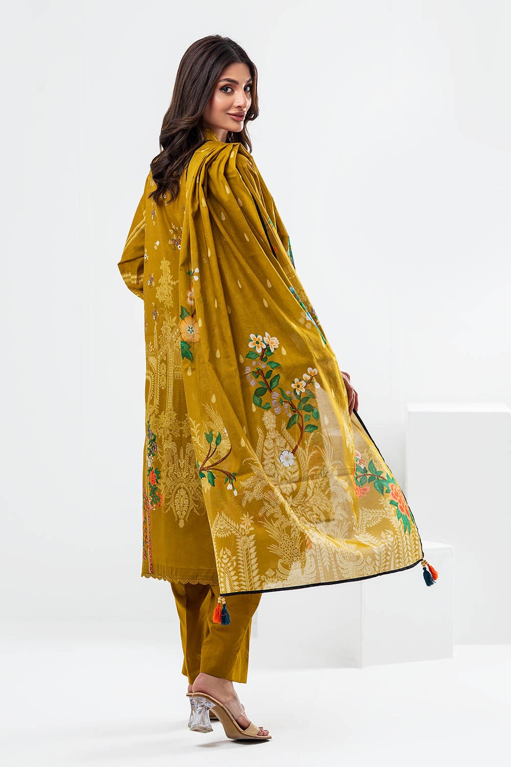 3 Piece Unstitched Printed Lawn Suit SD-52131