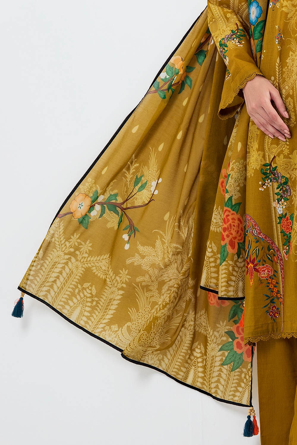 3 Piece Unstitched Printed Lawn Suit SD-52131