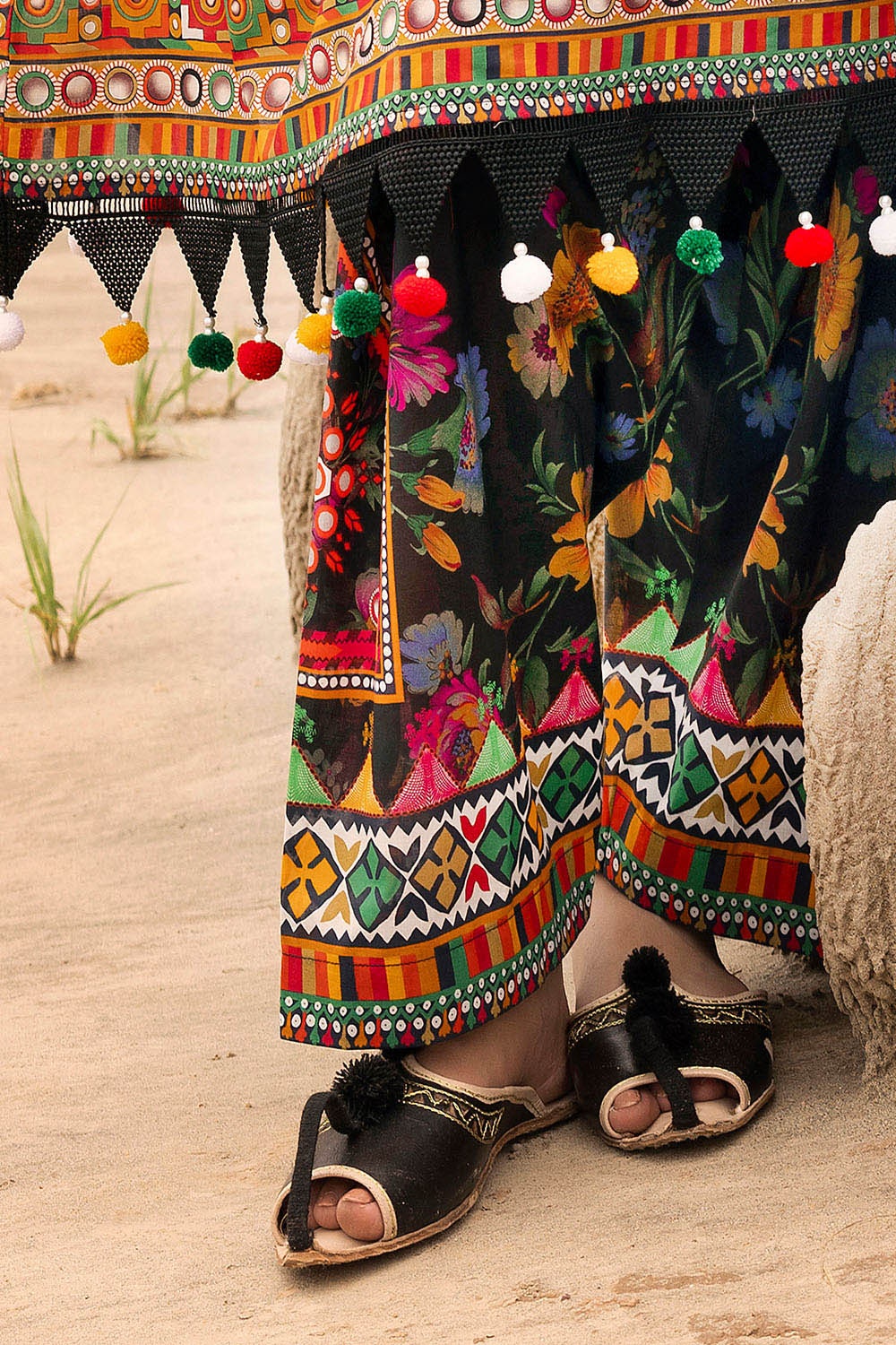 3 Piece Unstitched Printed Lawn Suit CL-52591