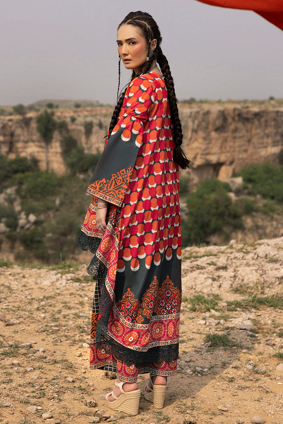 2 Piece Unstitched Printed Lawn Suit with Embroidered Bunches on Organza
