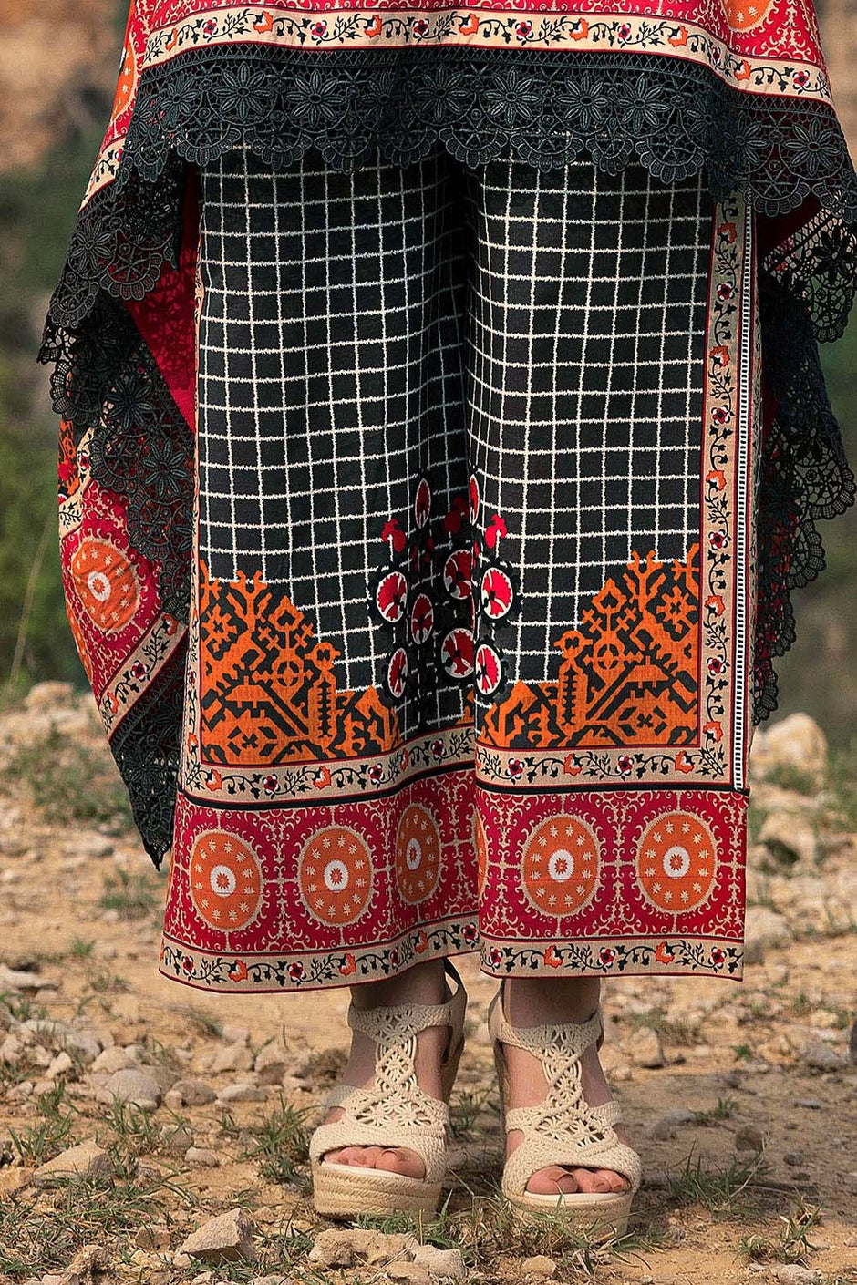 2 Piece Unstitched Printed Lawn Suit with Embroidered Bunches on Organza