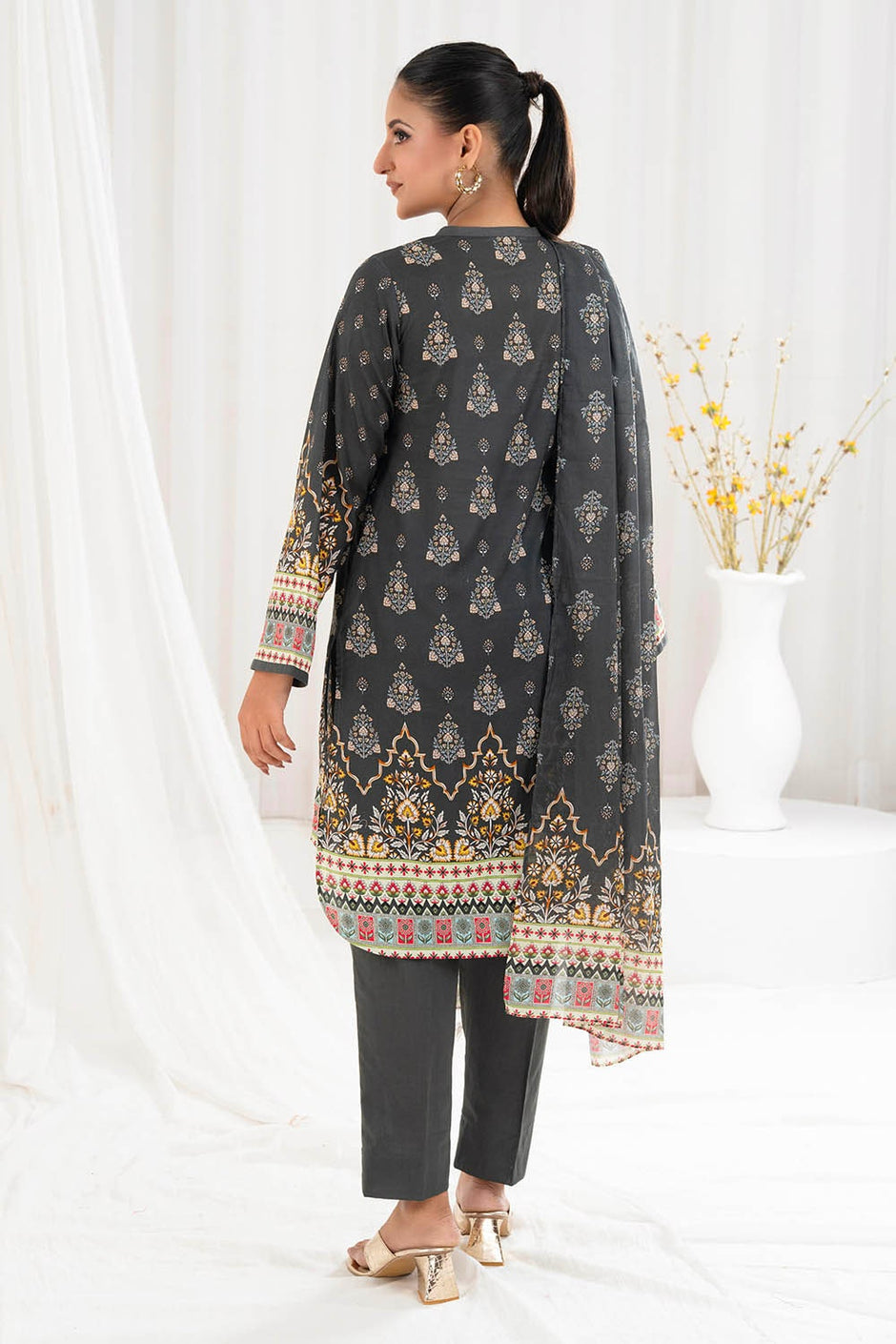 3 Piece Unstitched Printed Lawn Suit