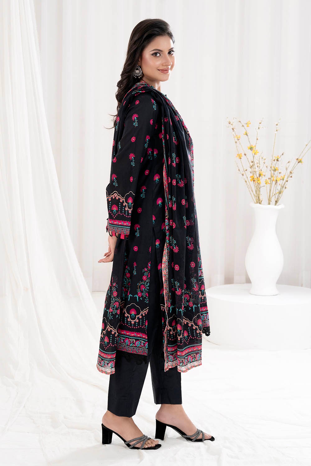 3 Piece Unstitched Printed Lawn Suit