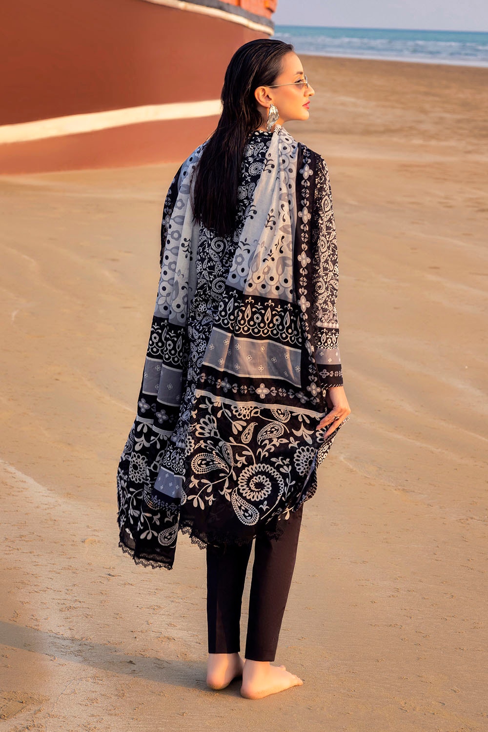 3 Piece Unstitched Printed Lawn Suit B-52001