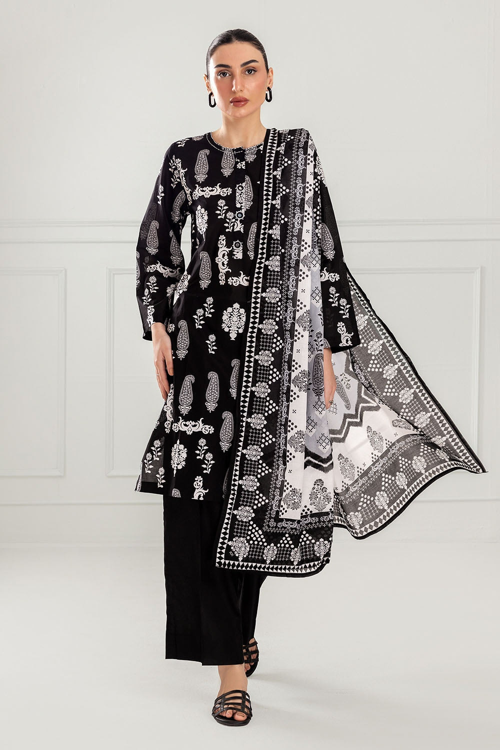 3 Piece Unstitched Printed Lawn Suit