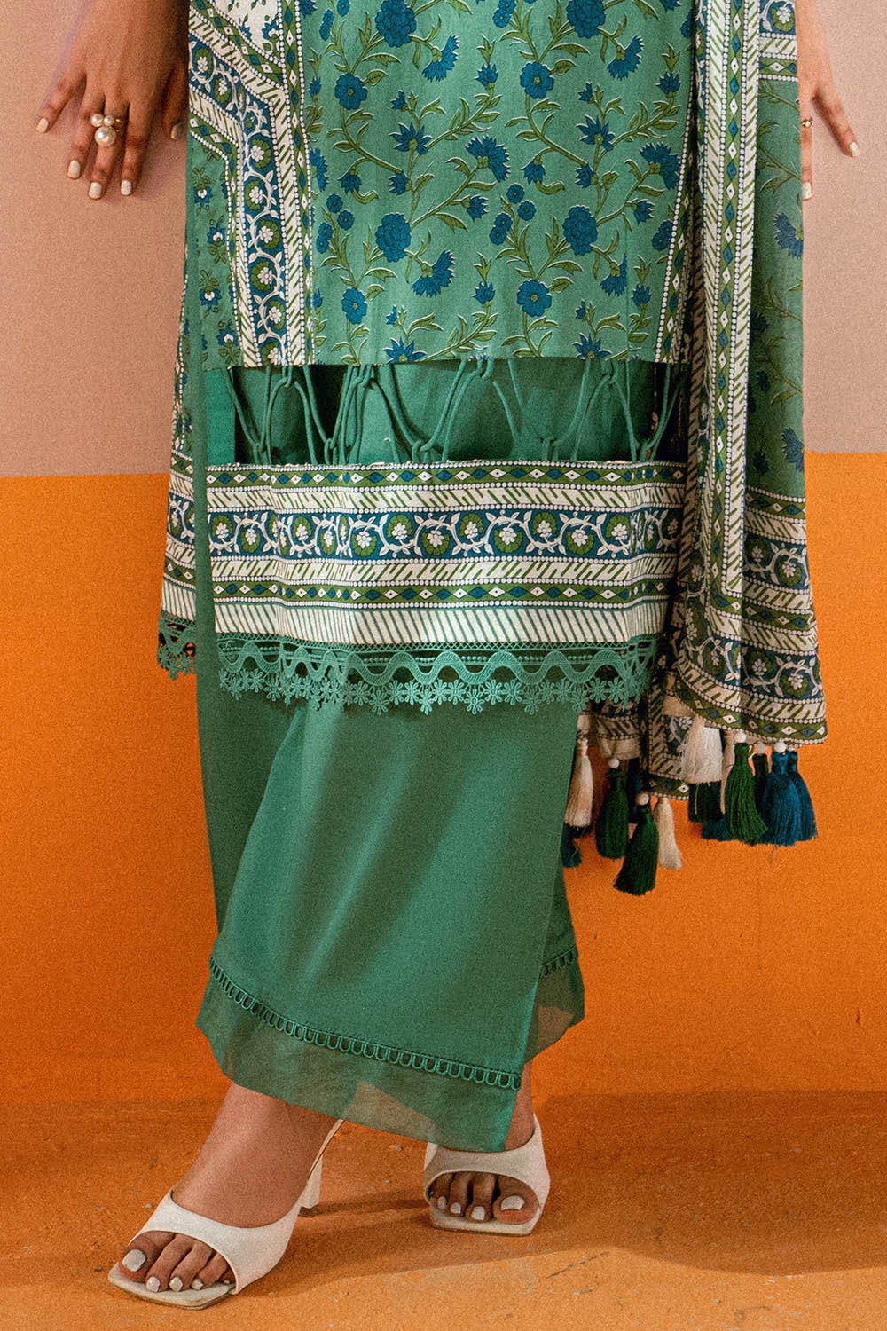 3 Piece Unstitched Printed Lawn Suit CL-62015