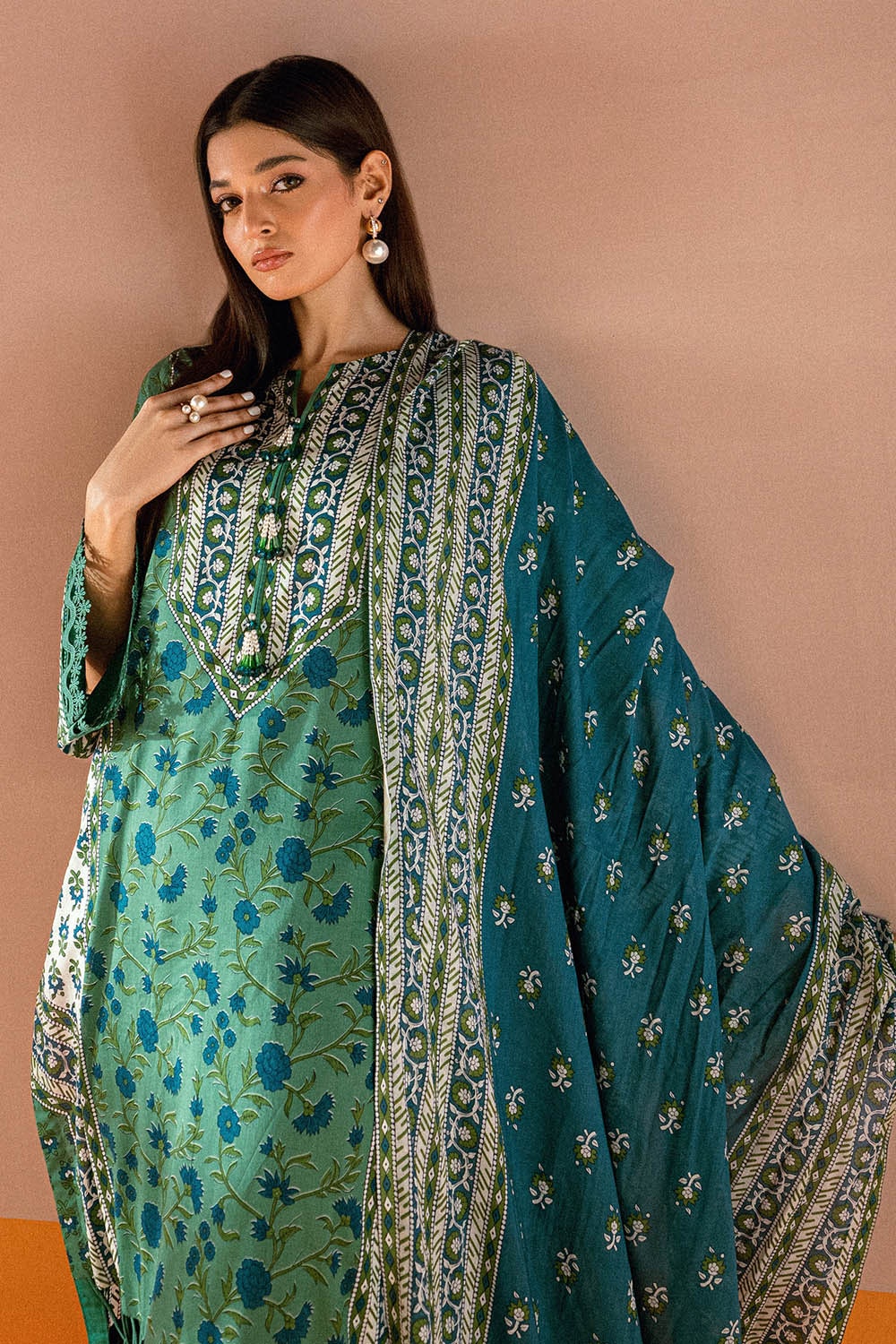 3 Piece Unstitched Printed Lawn Suit CL-62015