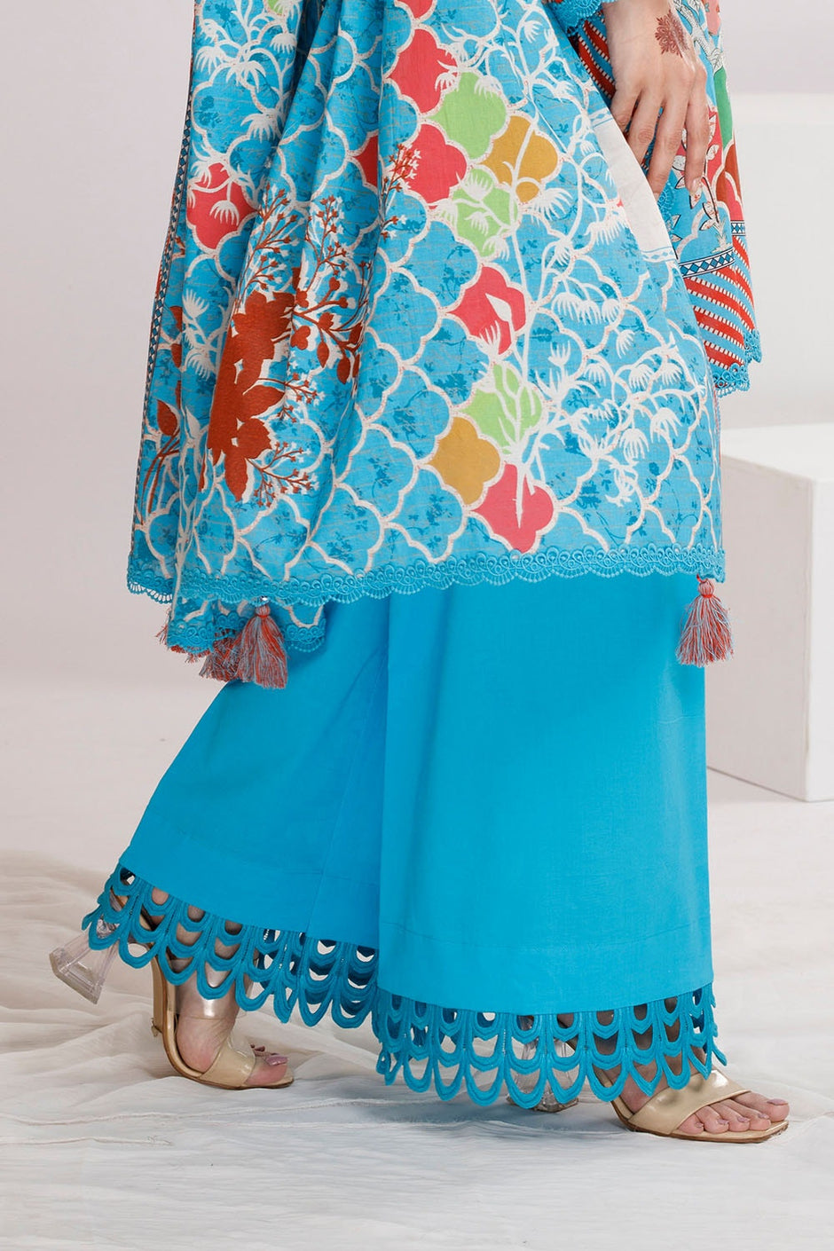 3 Piece Unstitched Printed Lawn Suit