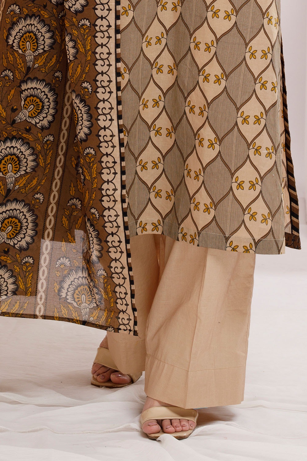 3 Piece Unstitched Printed Lawn Suit CLP-52041