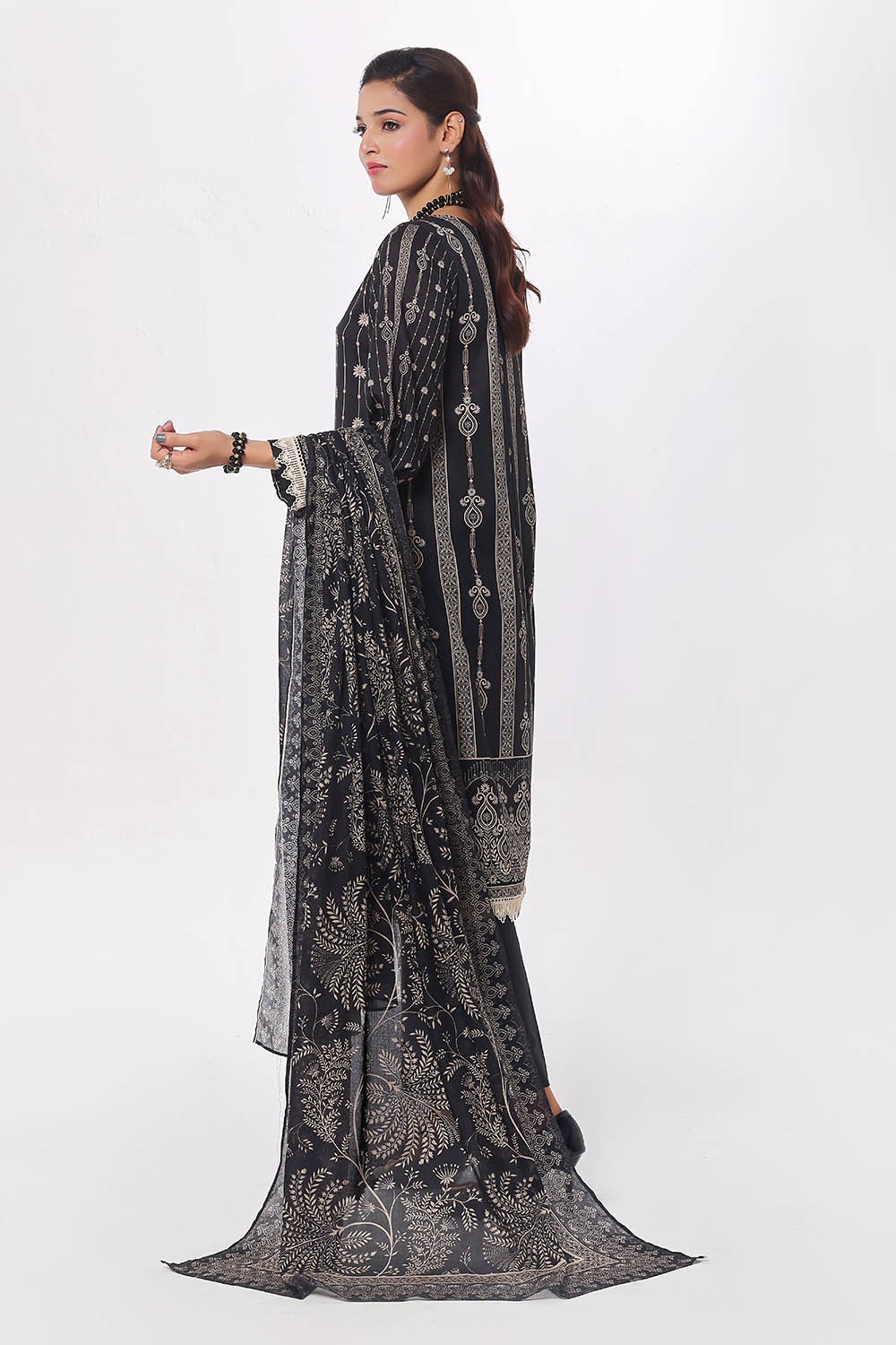 3 Piece Unstitched Printed Lawn Suit