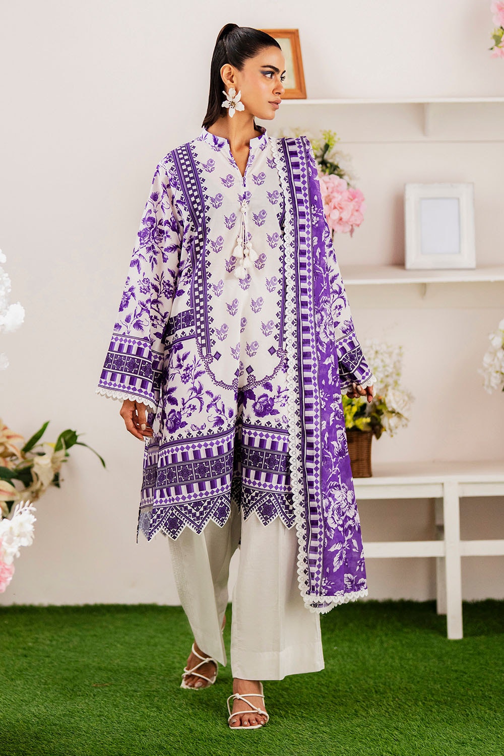 3 Piece Unstitched Printed Lawn Suit SD-52118