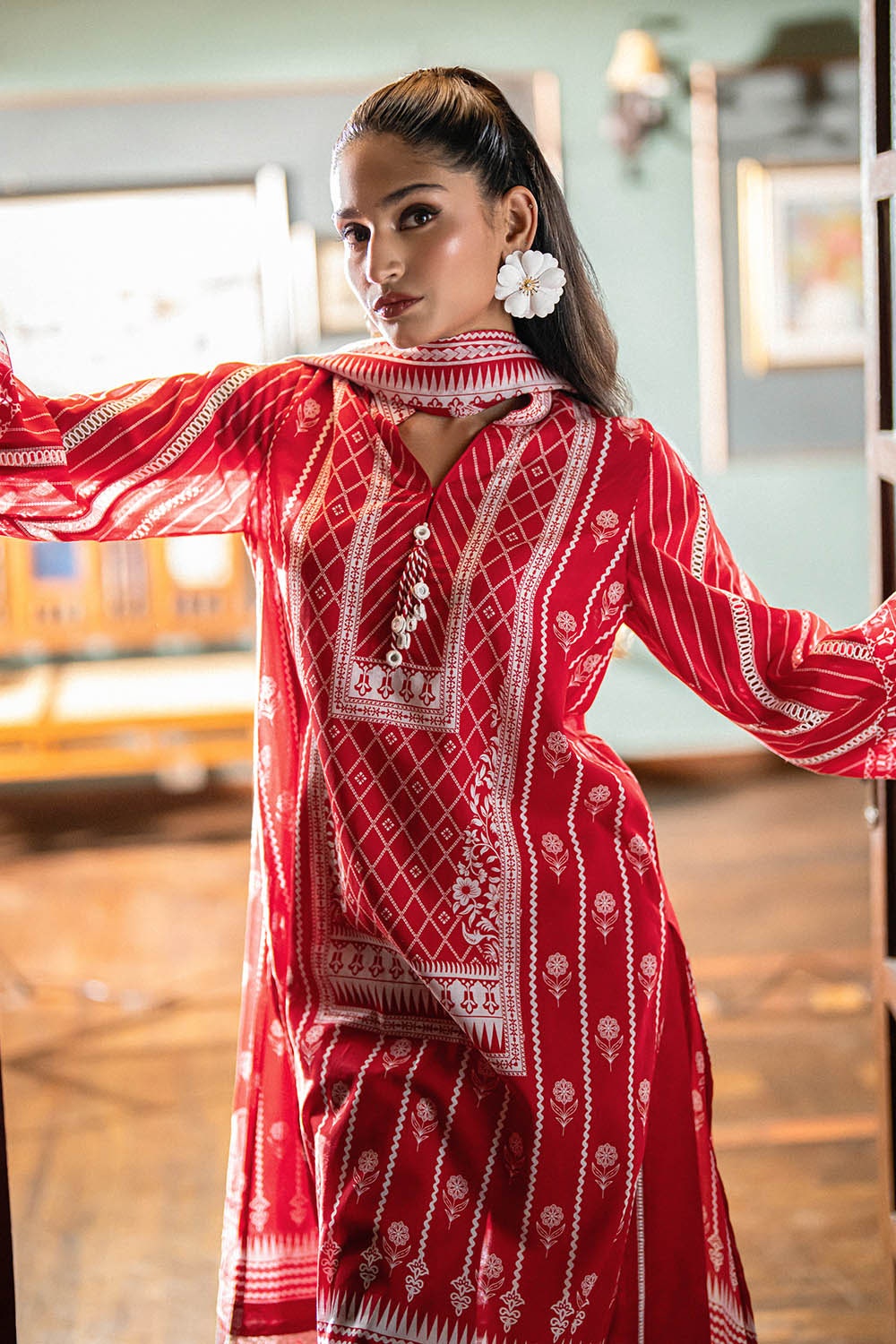 3 Piece Unstitched Printed Lawn Suit SD-52142