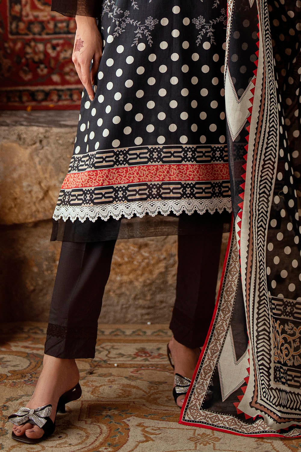 3 Piece Unstitched Printed Lawn Suit SD-52084